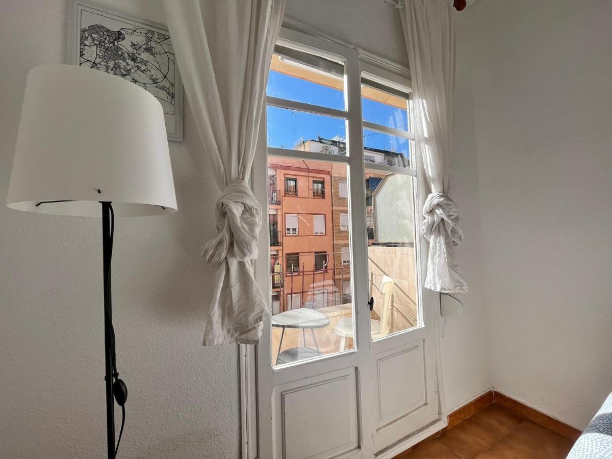 Comfortable Room - Habitacion Acogedora Valencia Buitenkant foto