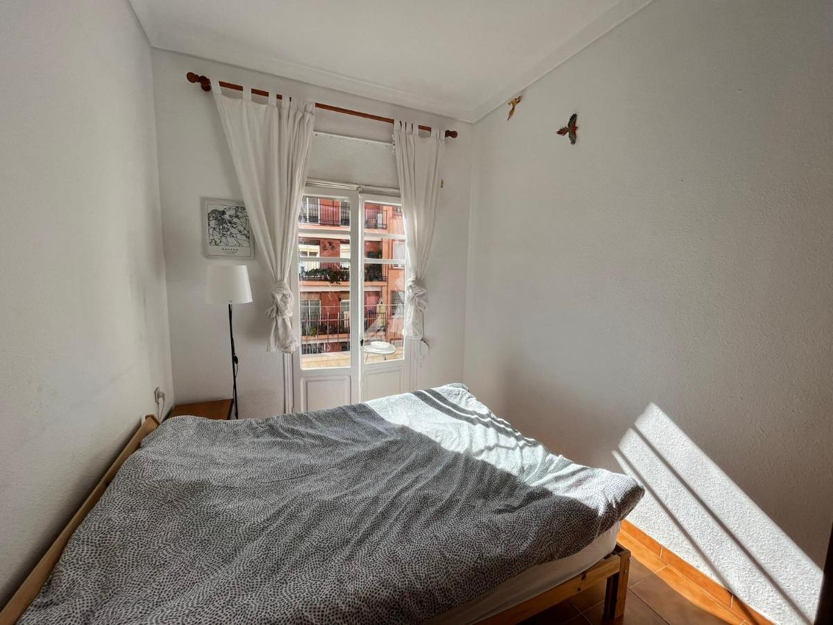 Comfortable Room - Habitacion Acogedora Valencia Buitenkant foto